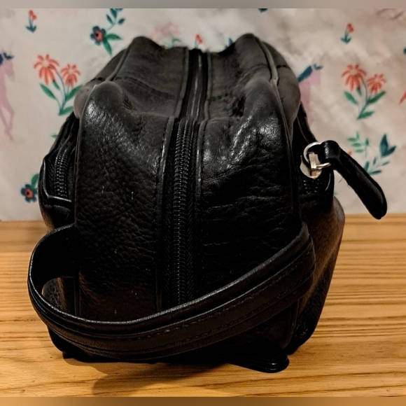 EUC Osgoode Marley Black Pebble Cashmere Leather Toiletry Shave Travel Pouch Bag - Picture 6 of 11